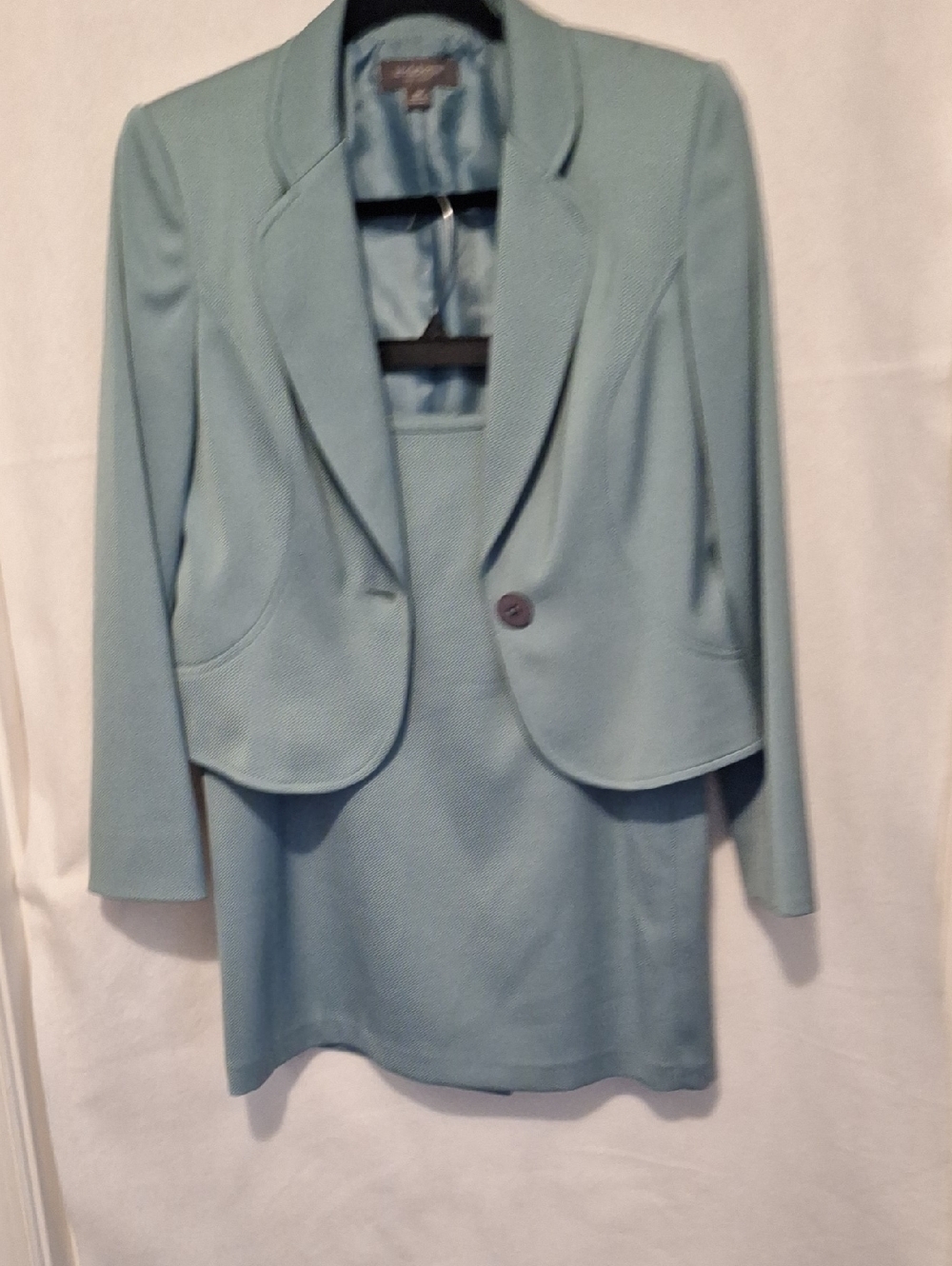Liz Claiborne Light Green Tailored Blazer and Skirt Suit